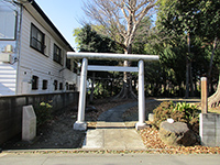 車返諏訪神社鳥居