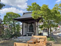 相即寺万目供養仏