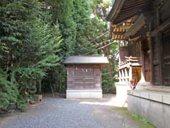 中山白山神社境内社