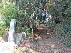 丹木御嶽神社参道