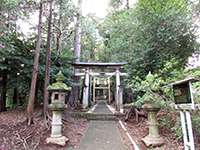 金井八幡神社鳥居