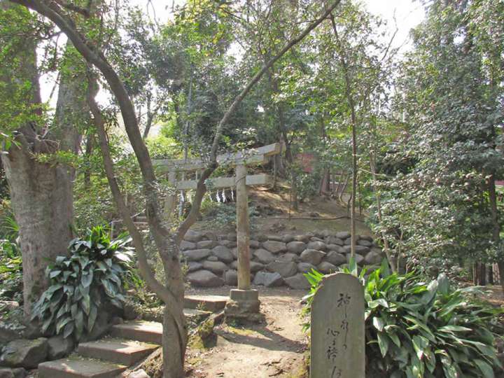 境内社冨士浅間神社