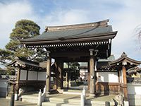 龍田寺山門