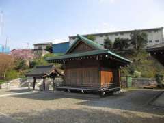 平井八幡神社神楽殿