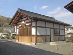 平井春日神社神輿庫