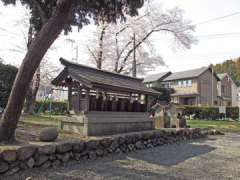 平井春日神社境内社