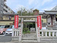 羽黒神社鳥居