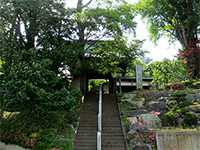 徳恩寺山門