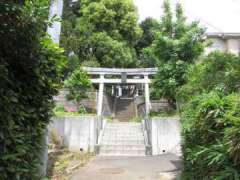 市ケ尾八雲神社鳥居