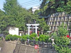 帷子町杉山社