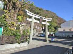 根岸八幡神社鳥居