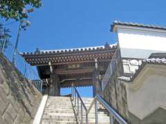 蓮法寺山門