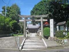 八幡神社鳥居