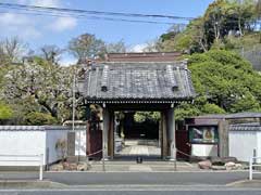 光傳寺山門
