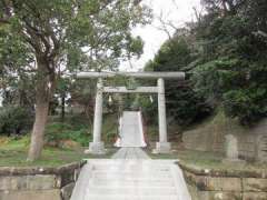 小菅ヶ谷春日神社鳥居