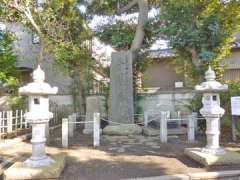 瀬谷神明社忠魂碑