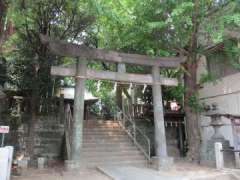 戸塚八坂神社鳥居