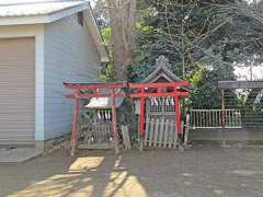 岸谷杉山神社境内社