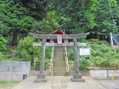 駒岡八幡神社鳥居