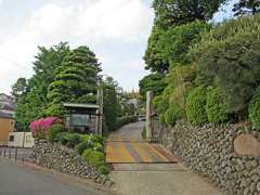 上の宮八幡神社参道