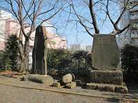 中川杉山神社石碑